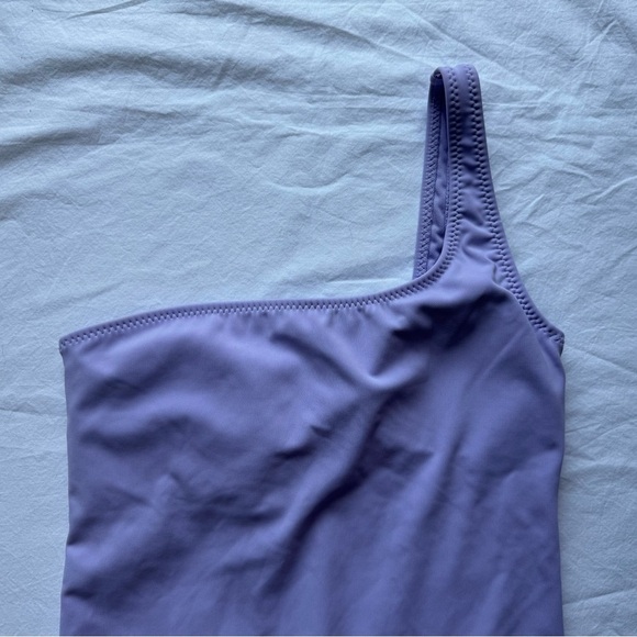 Roxy Kelia Lavender Purple Asymmetrical Workout Bodysuit Romper - Picture 11 of 15
